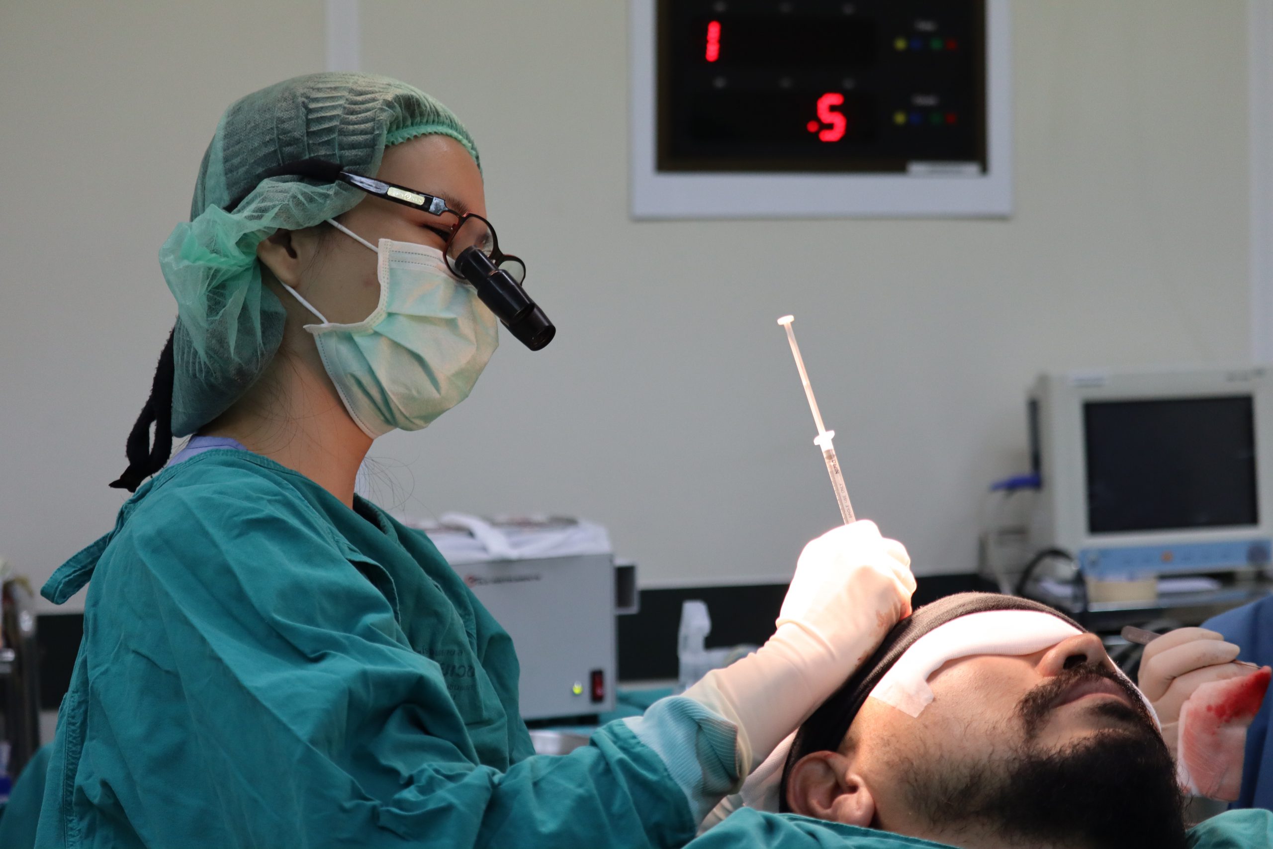 Hair Transplant: ปลูกผมเทคนิค FUT